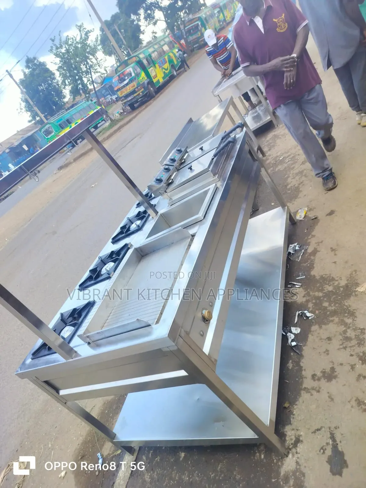 4 Burners, Griddle, Chips Dumper Double Electric Fryer