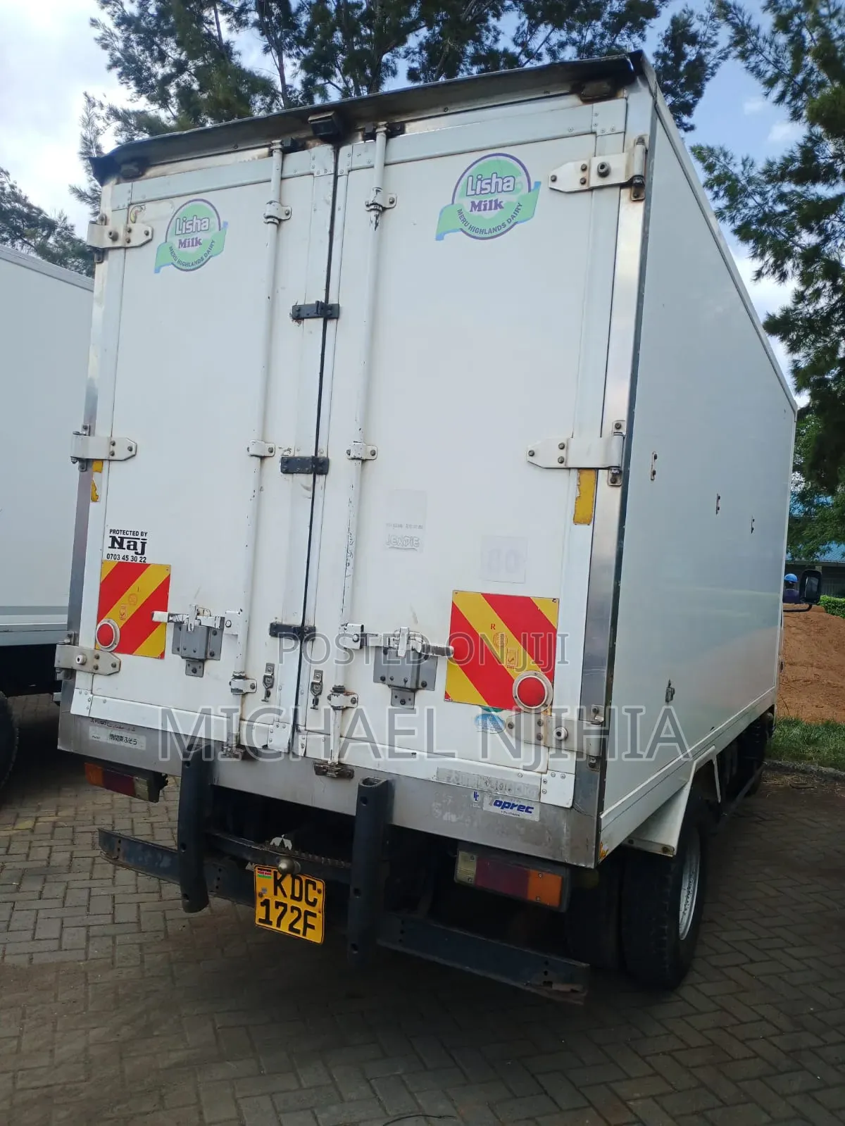 Mitsubishi Truck