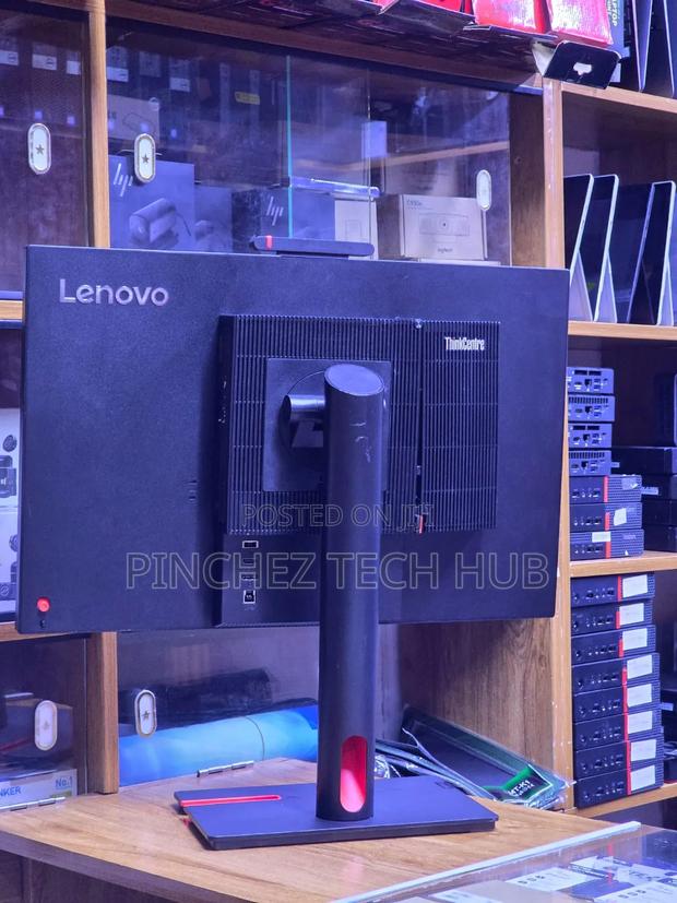 Lenovo ThinkCentre M810z AIO 16GB Intel Core i5 SSD 512GB - thumbnail 5