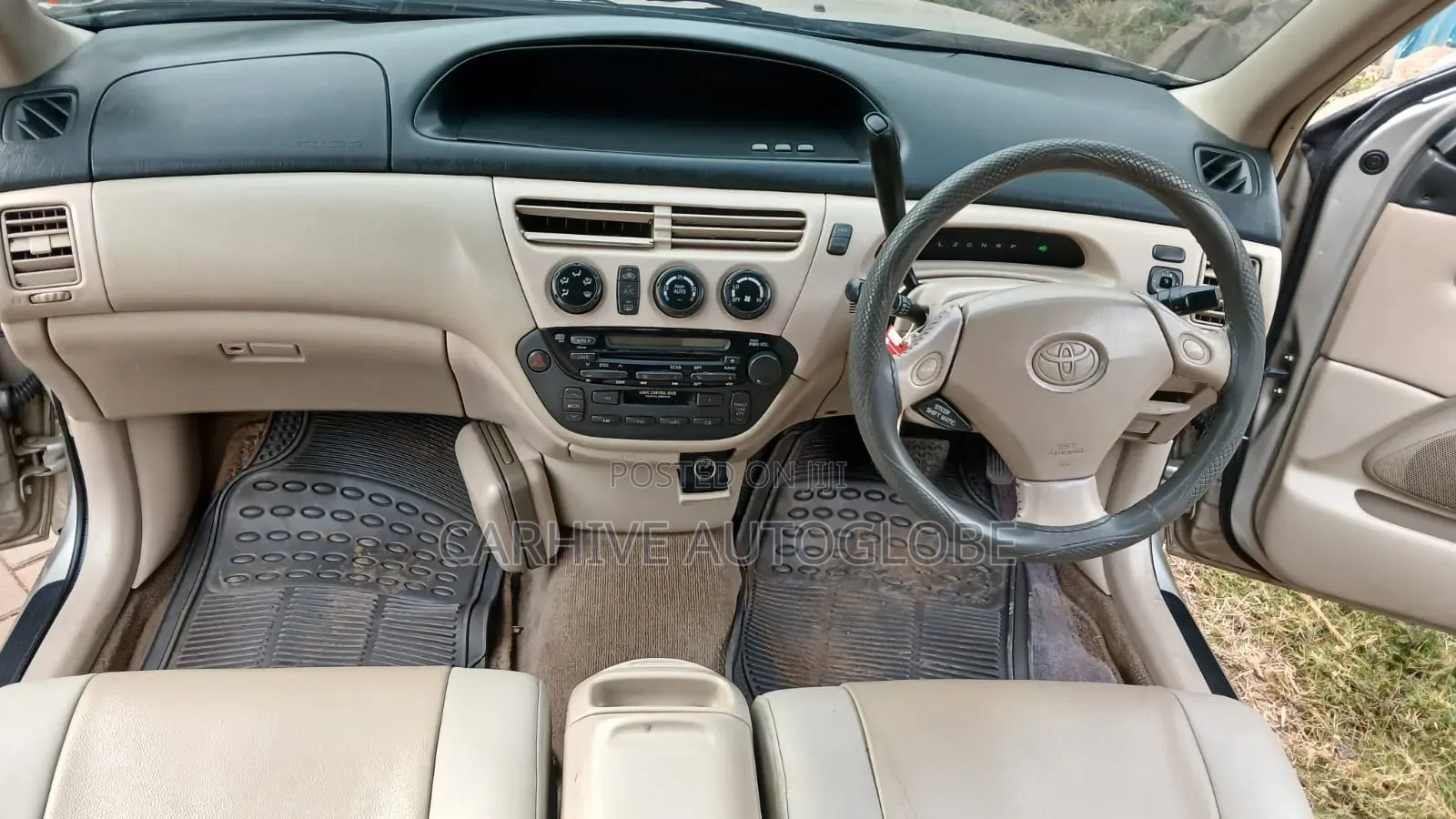 Toyota Vista 2000 Gold