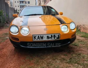 Toyota Celica TS 2001 Orange