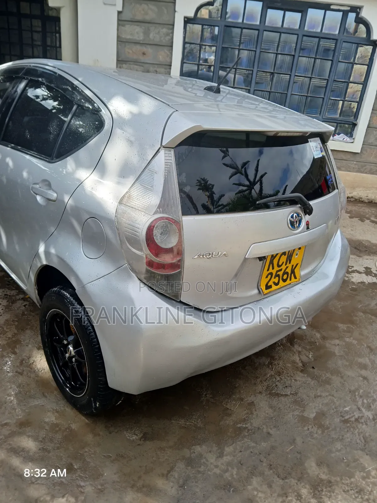 Toyota Aqua 2012 Silver