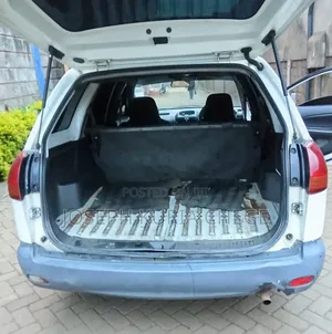 Nissan Advan 2007 White