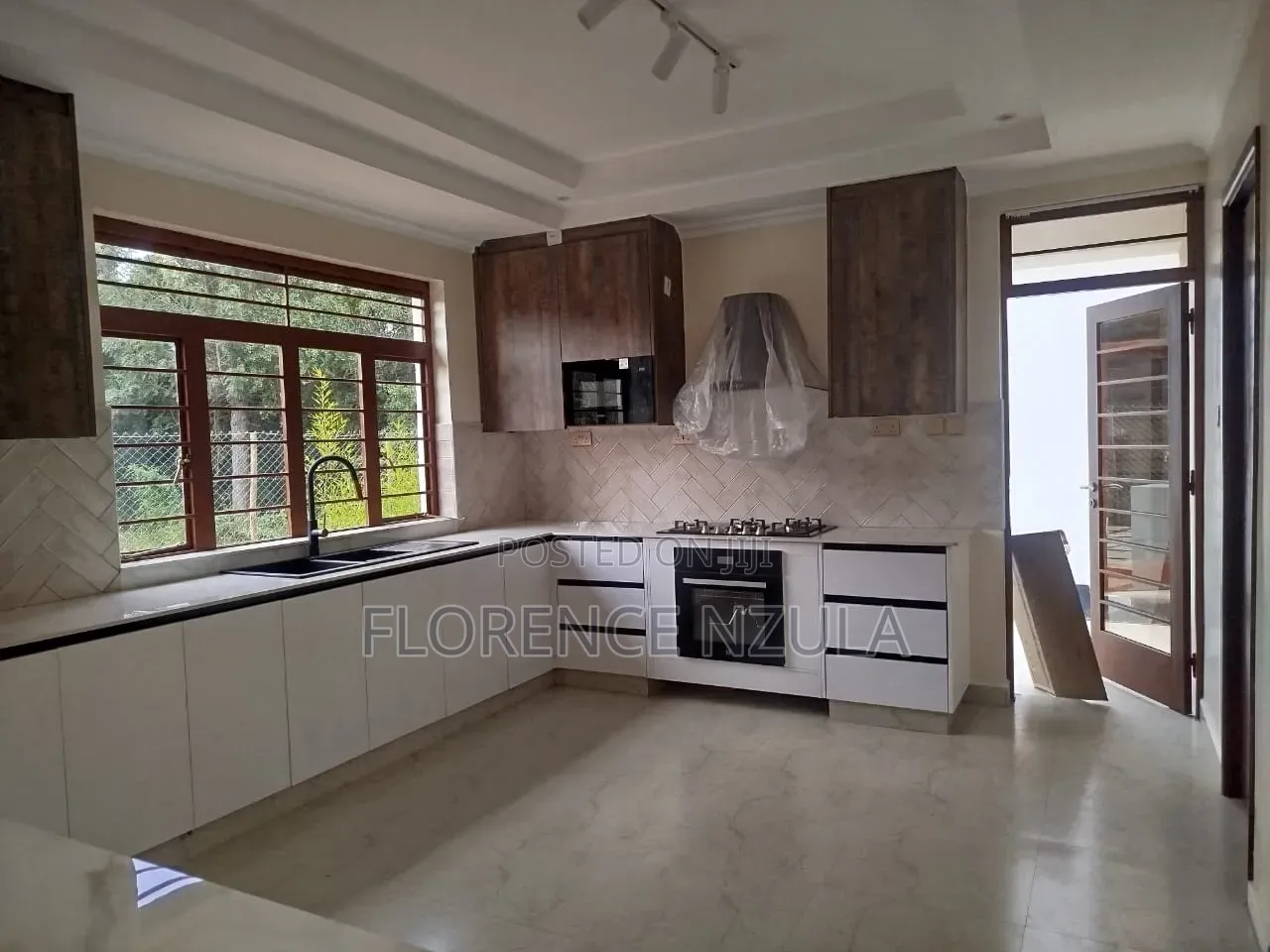 5bdrm House in Hardy, Karen C for rent