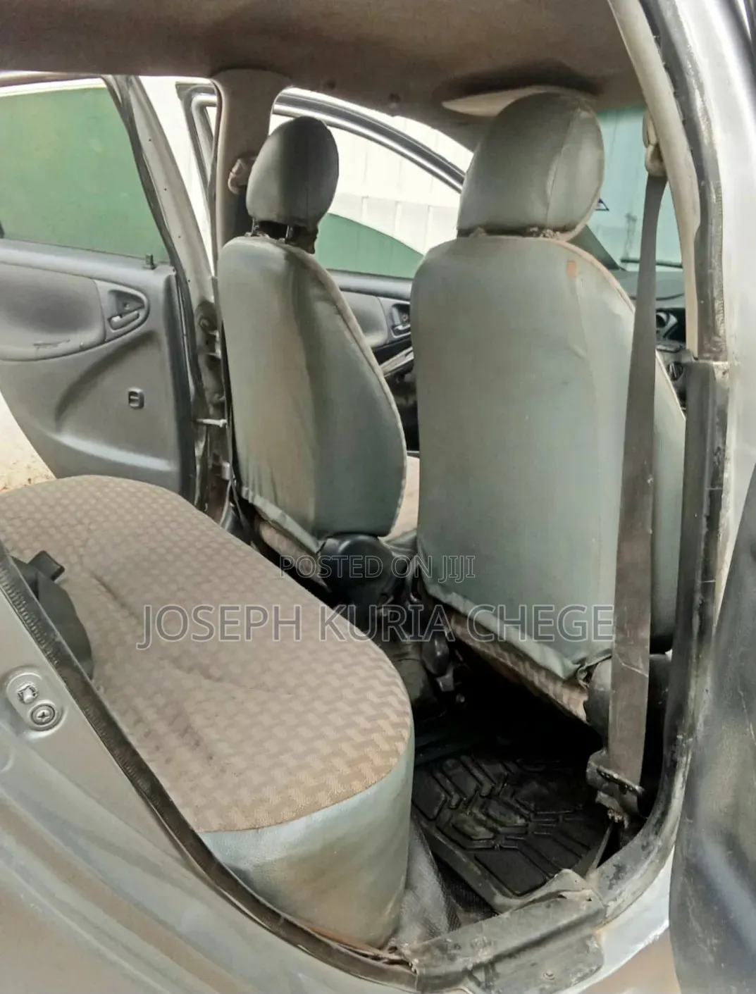 Toyota Vitz 2005 Silver