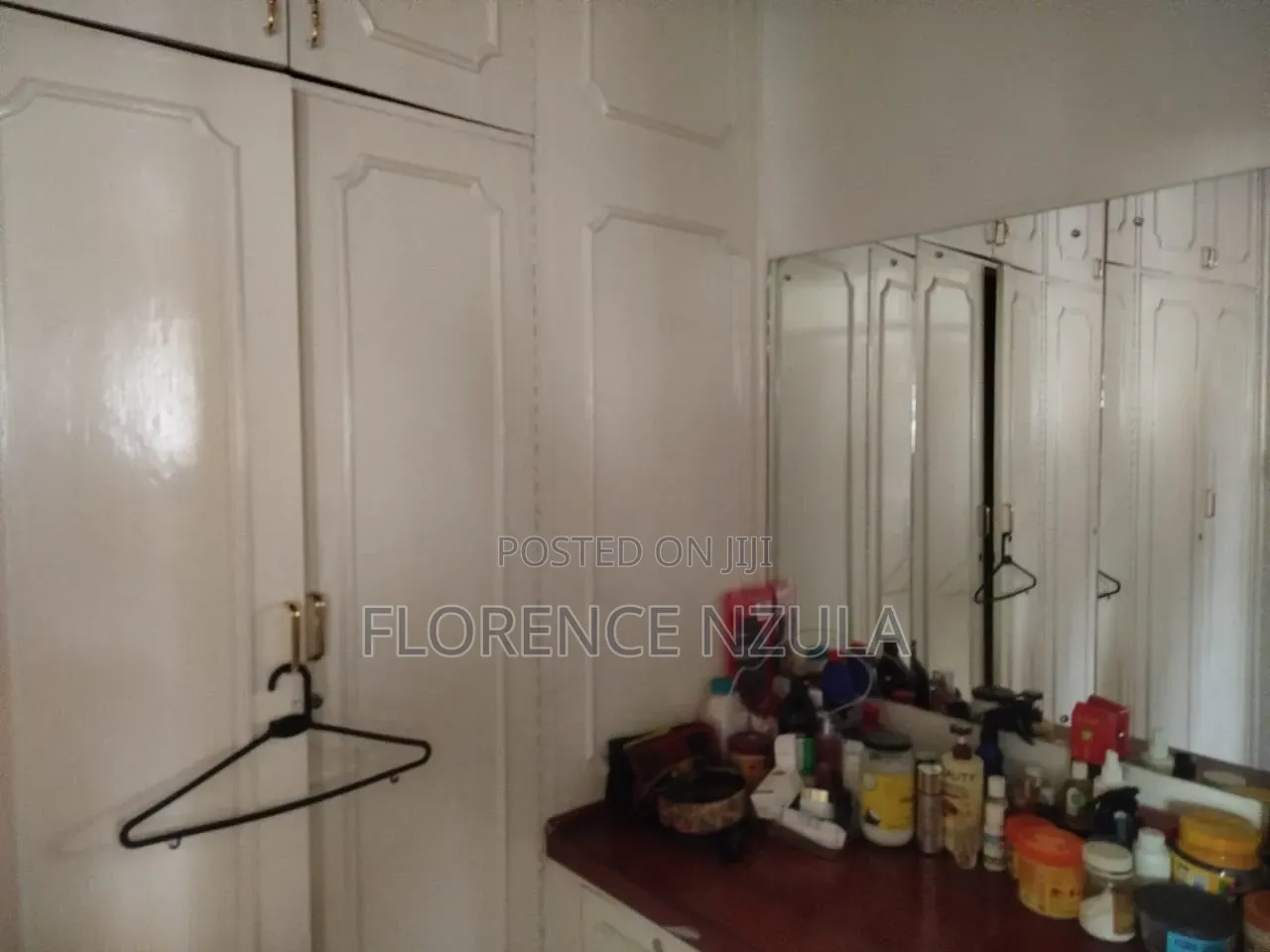 6bdrm House in Hardy, Karen C for sale