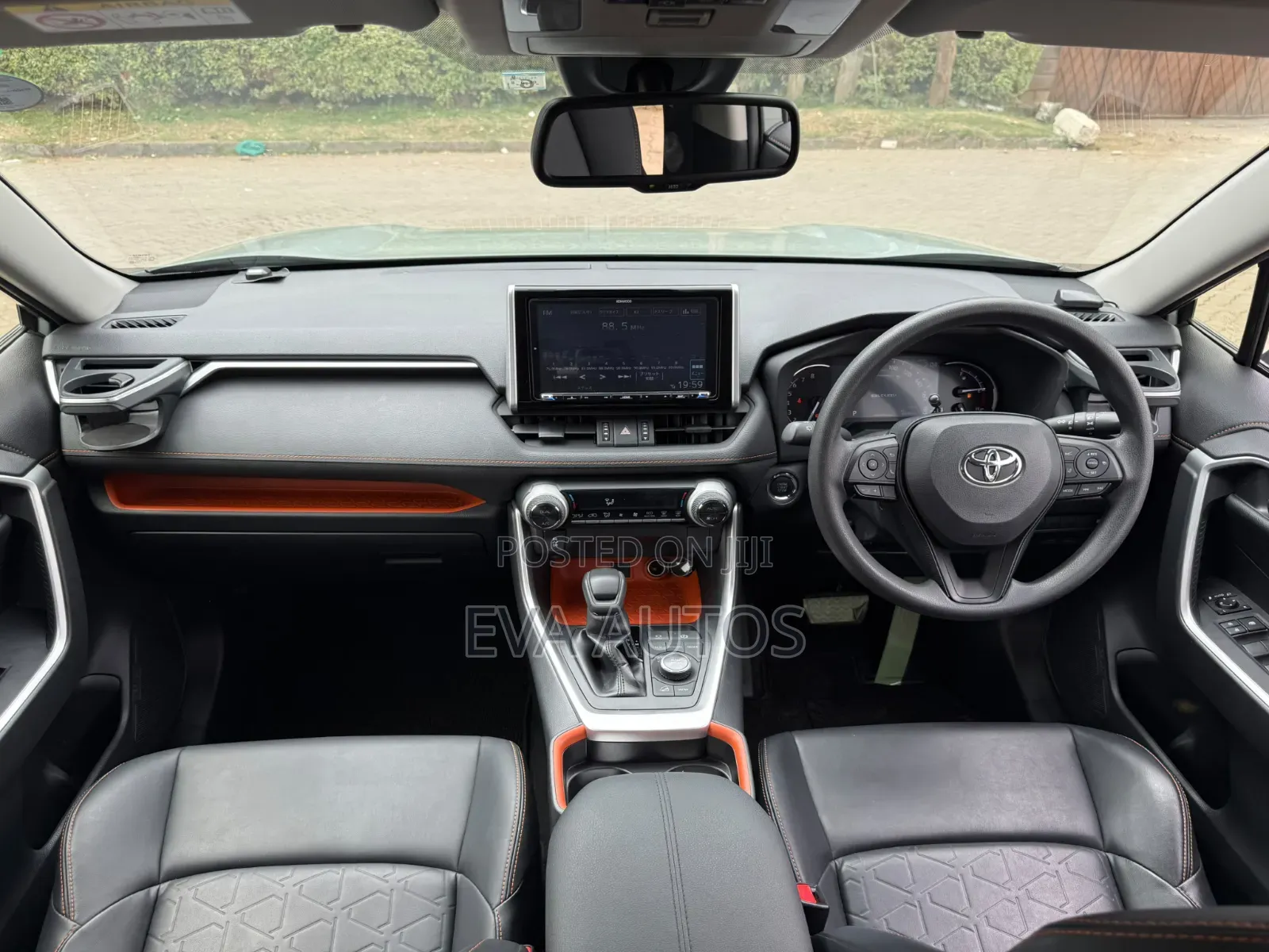 Toyota RAV4 2019 Green