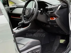 Toyota RAV4 2019 Green