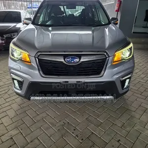 Subaru Forester 2019 Gray