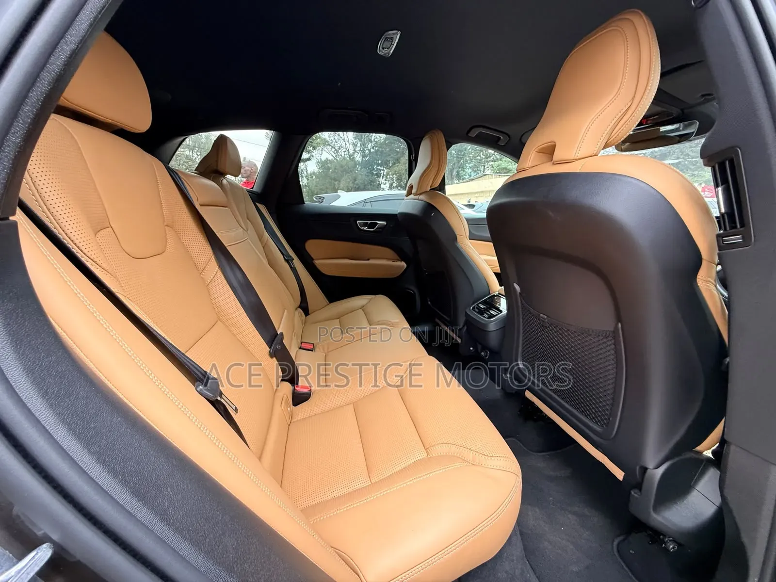 Volvo XC60 2019 Gray