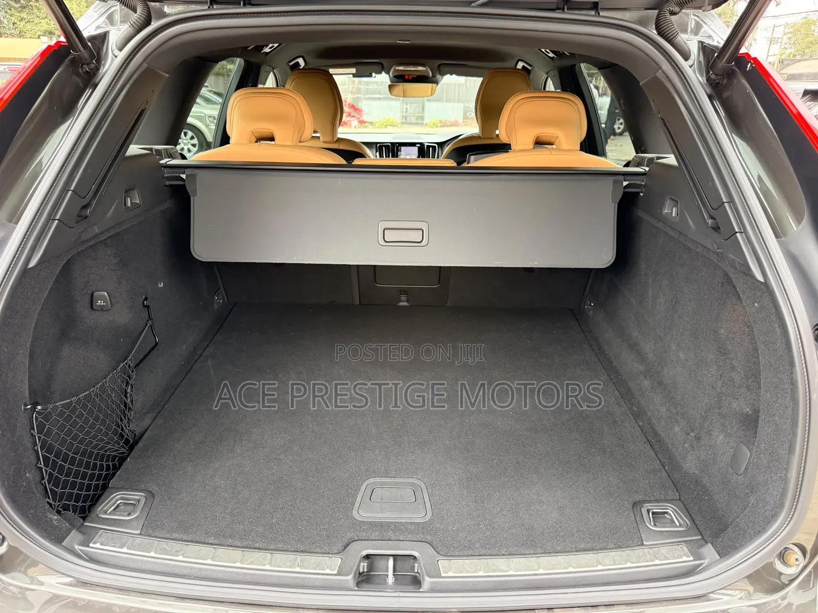 Volvo XC60 2019 Gray