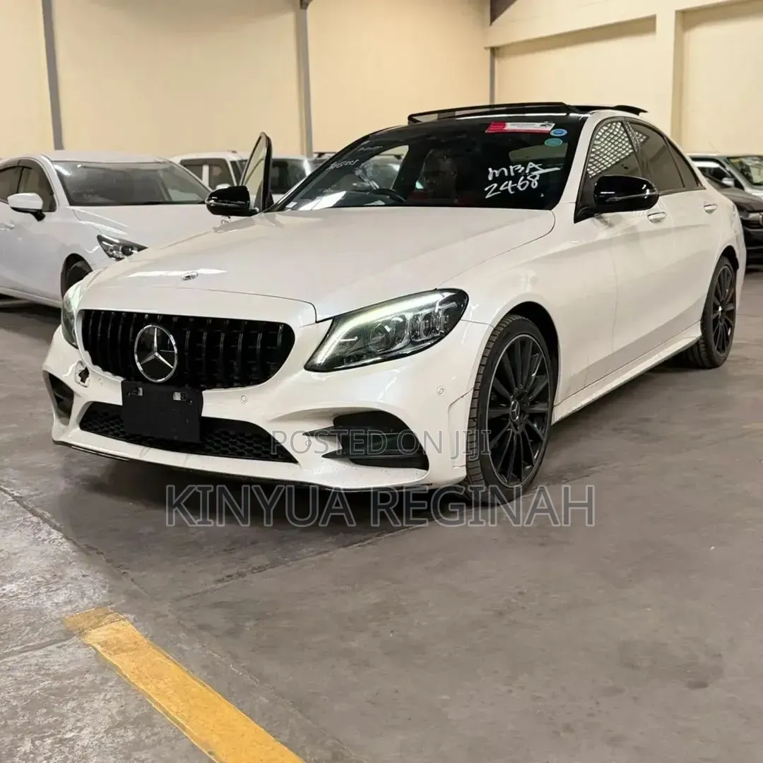 Mercedes-Benz C200 2020 White