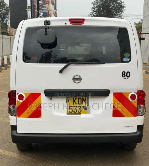 Nissan NV200 2015 White - thumbnail 4