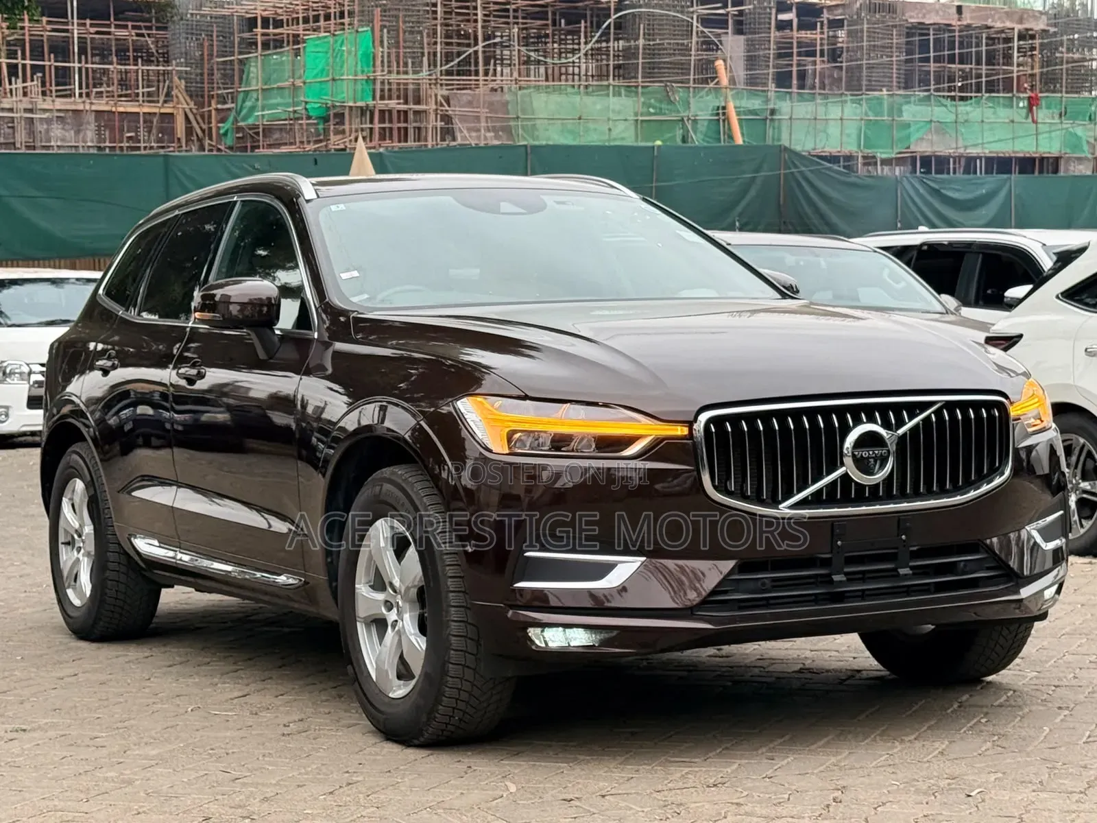 Volvo XC60 2019 Brown