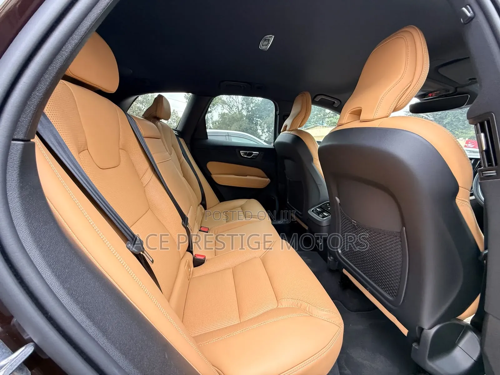 Volvo XC60 2019 Brown