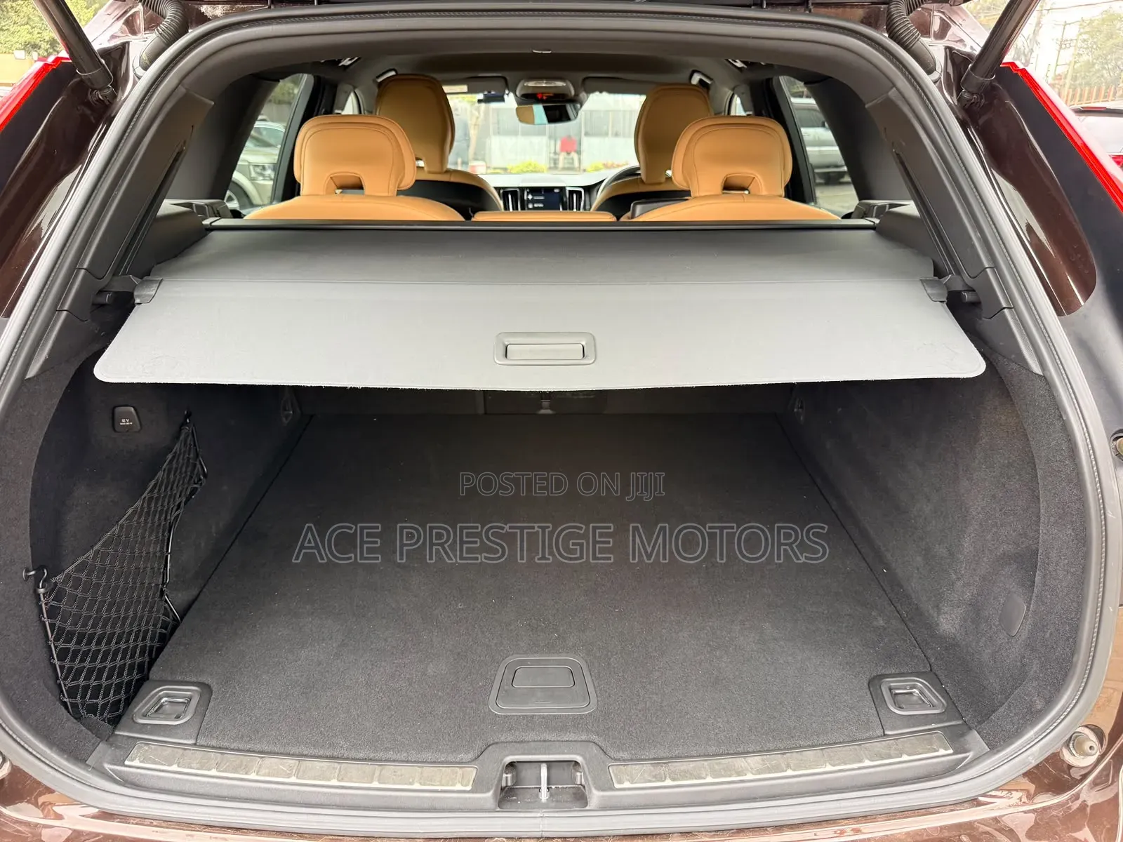 Volvo XC60 2019 Brown