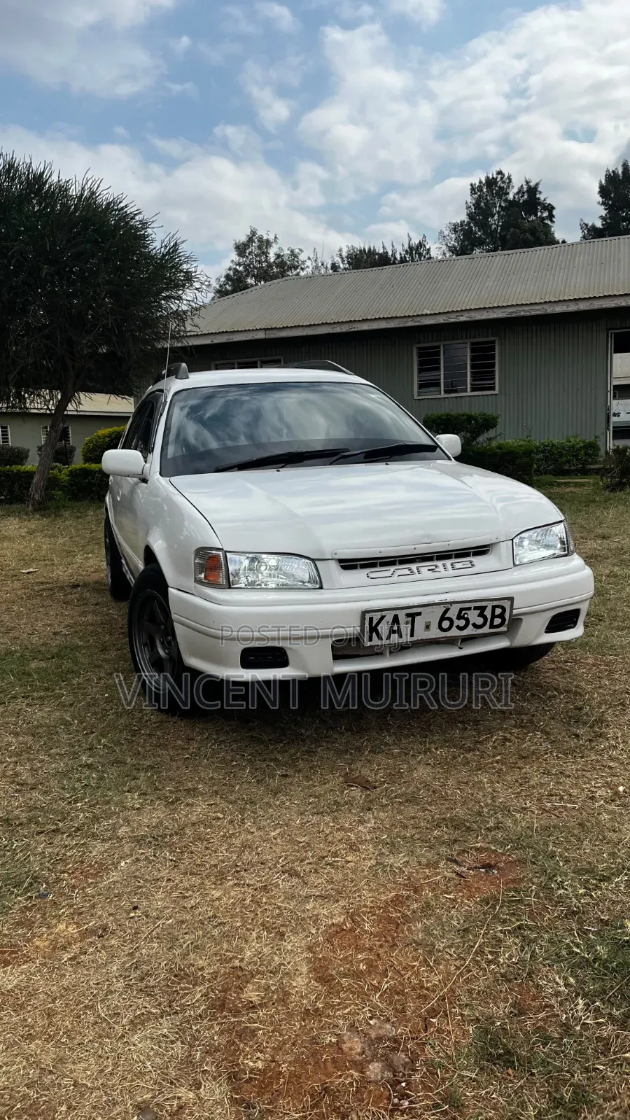 Toyota Carib 2001 White