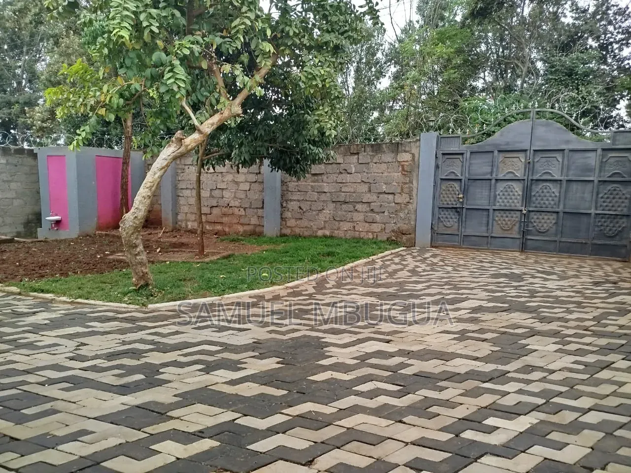4bdrm Bungalow in Karen for rent