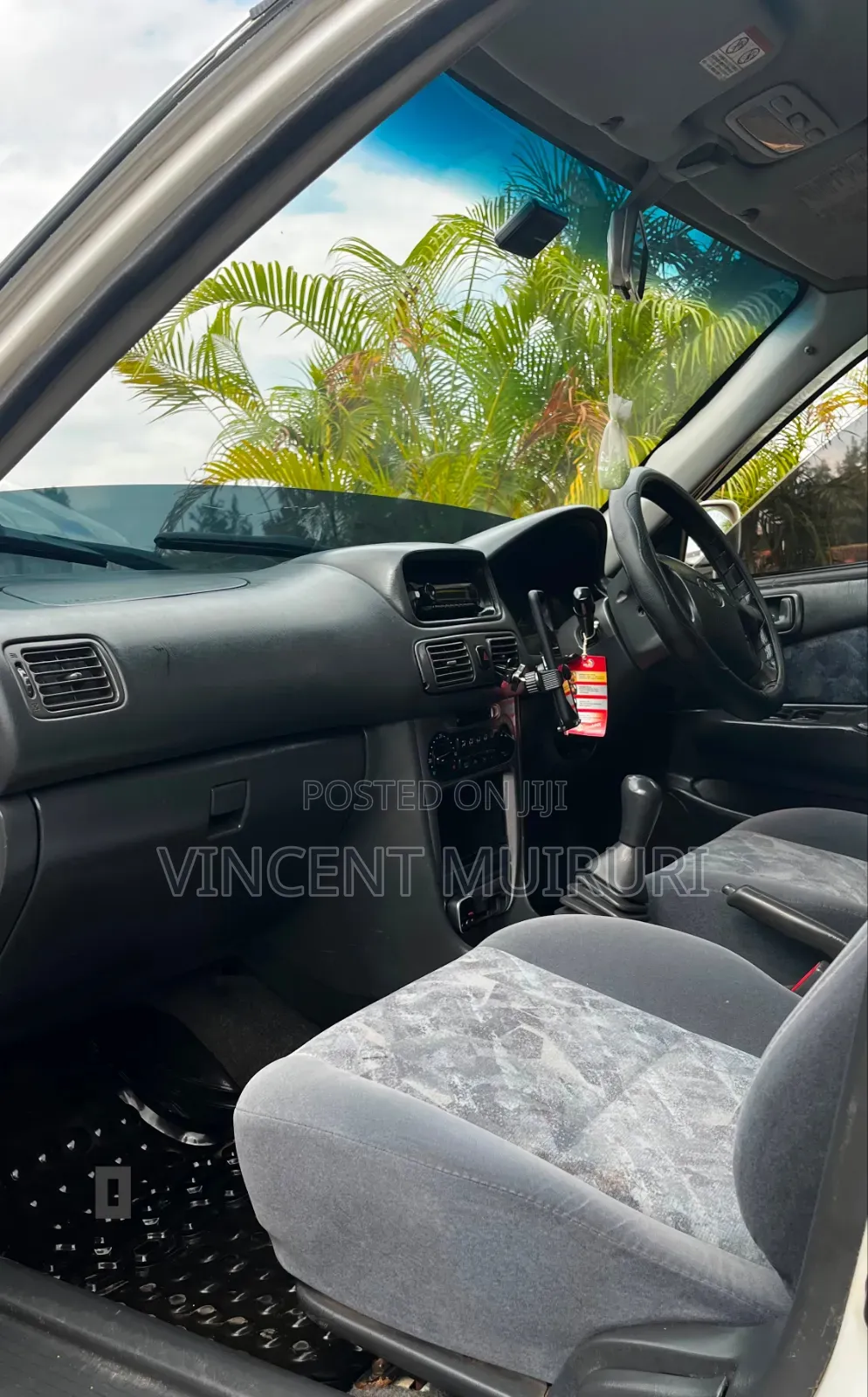 Toyota Carib 2001 White