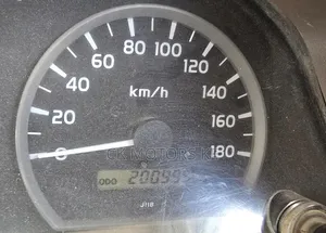 Toyota Land Cruiser 2011 White
