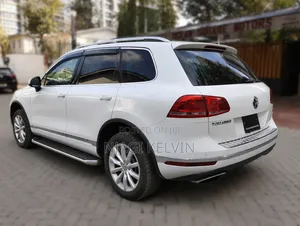 Volkswagen Touareg 2016 White