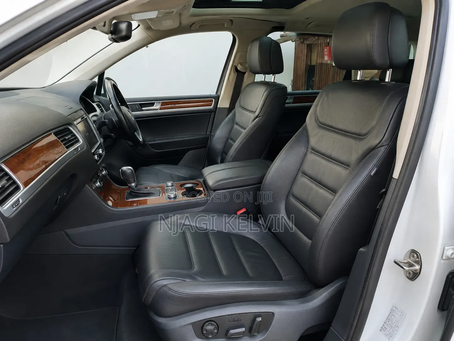 Volkswagen Touareg 2016 White