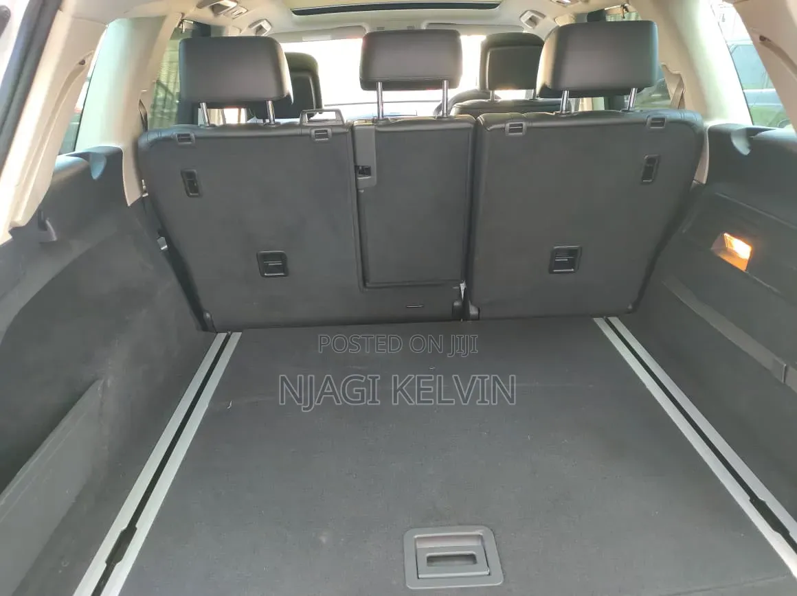 Volkswagen Touareg 2016 White