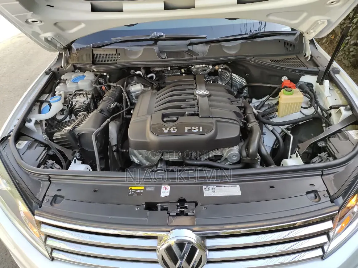 Volkswagen Touareg 2016 White