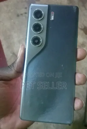 Tecno Camon 40 256 GB Gray