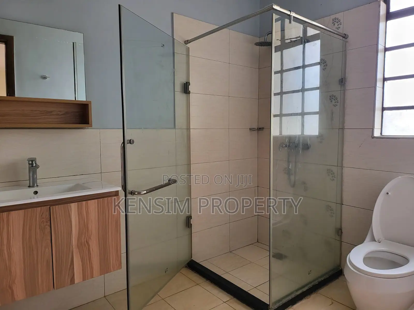 4bdrm Townhouse / Terrace in Kitisuru for rent
