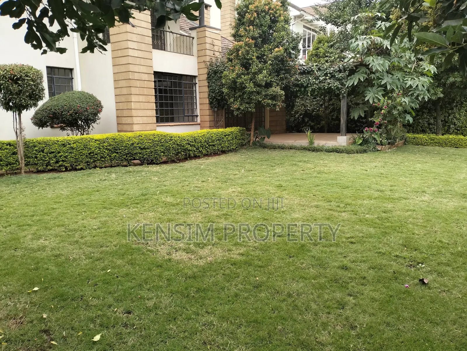 4bdrm Townhouse / Terrace in Kitisuru for rent