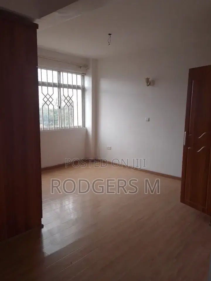 2bdrm Apartment in Valley Arcade for rent