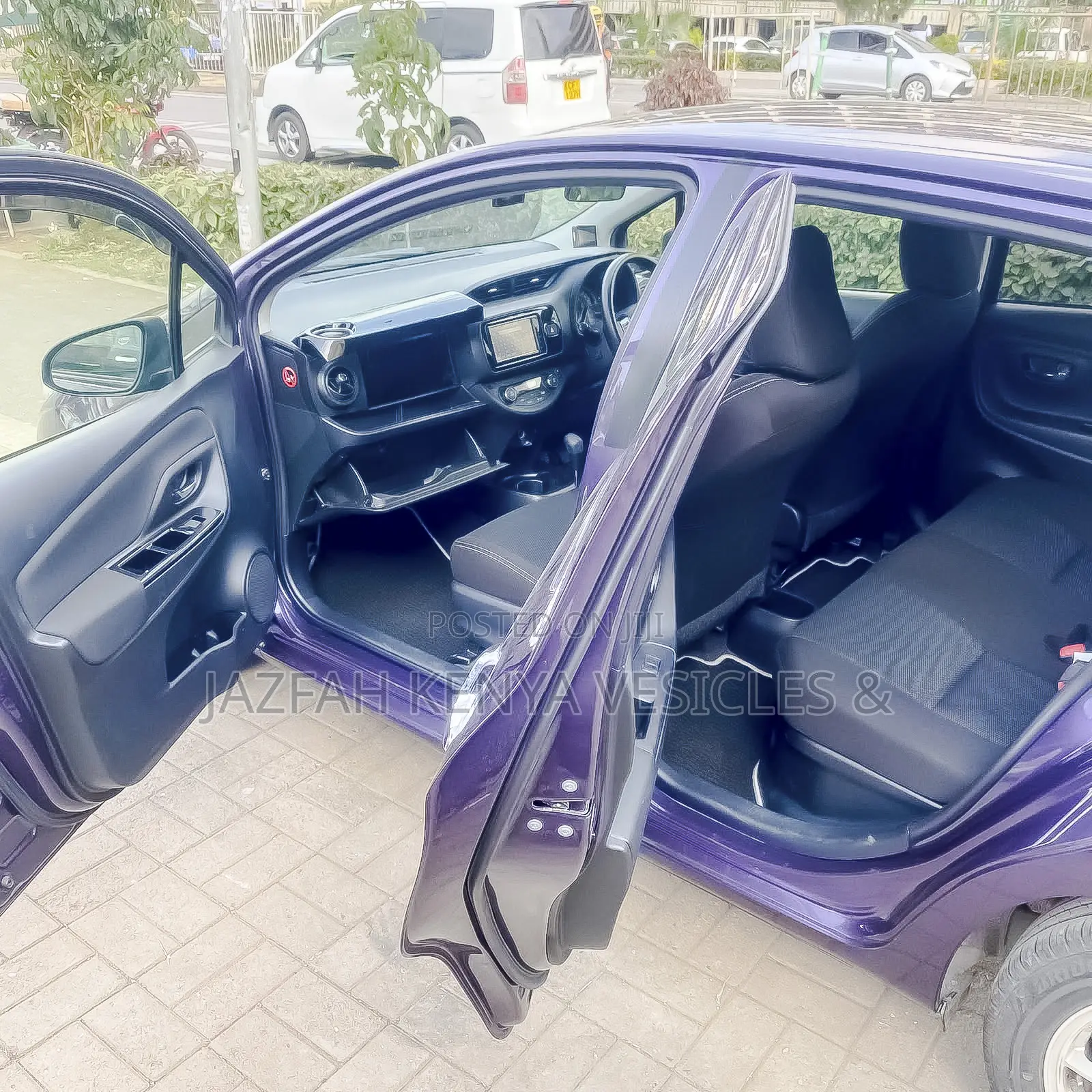 Toyota Vitz 1.5 FWD Hybrid 5dr 2019 Purple