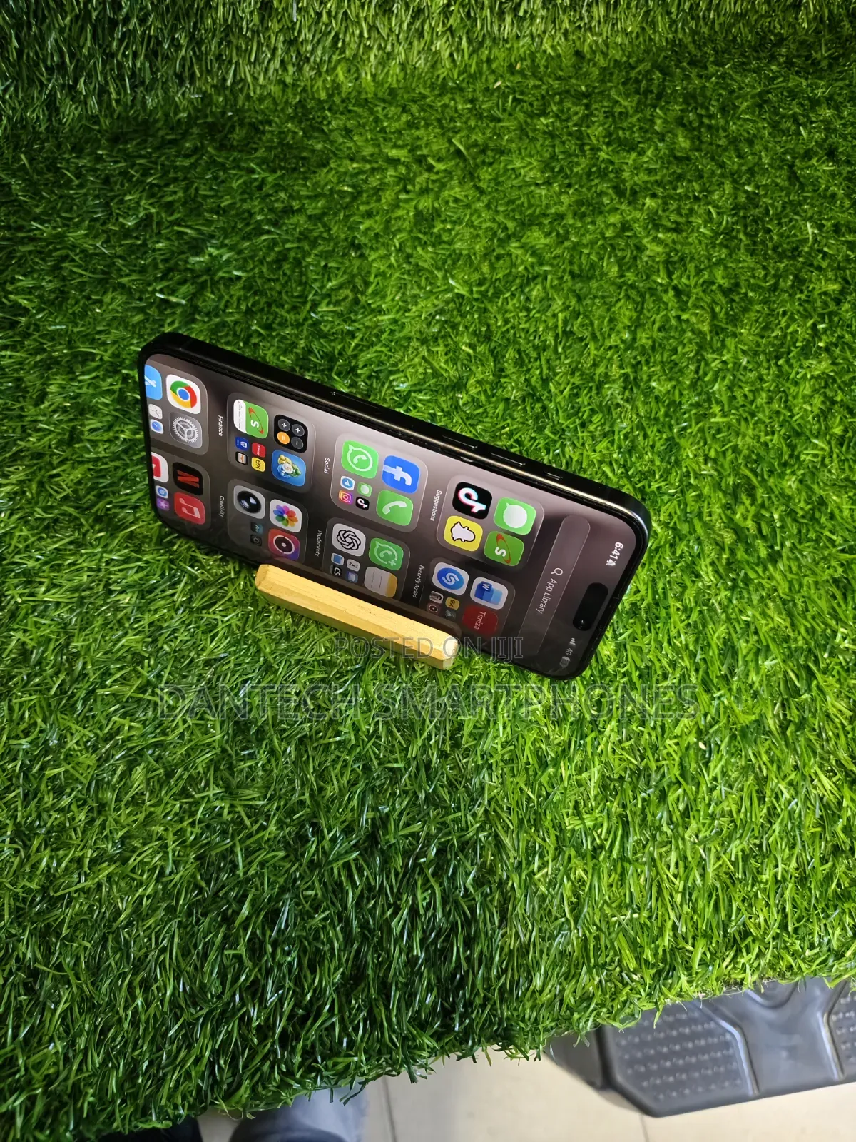 New Apple iPhone 15 Pro Max 256 GB Bronze