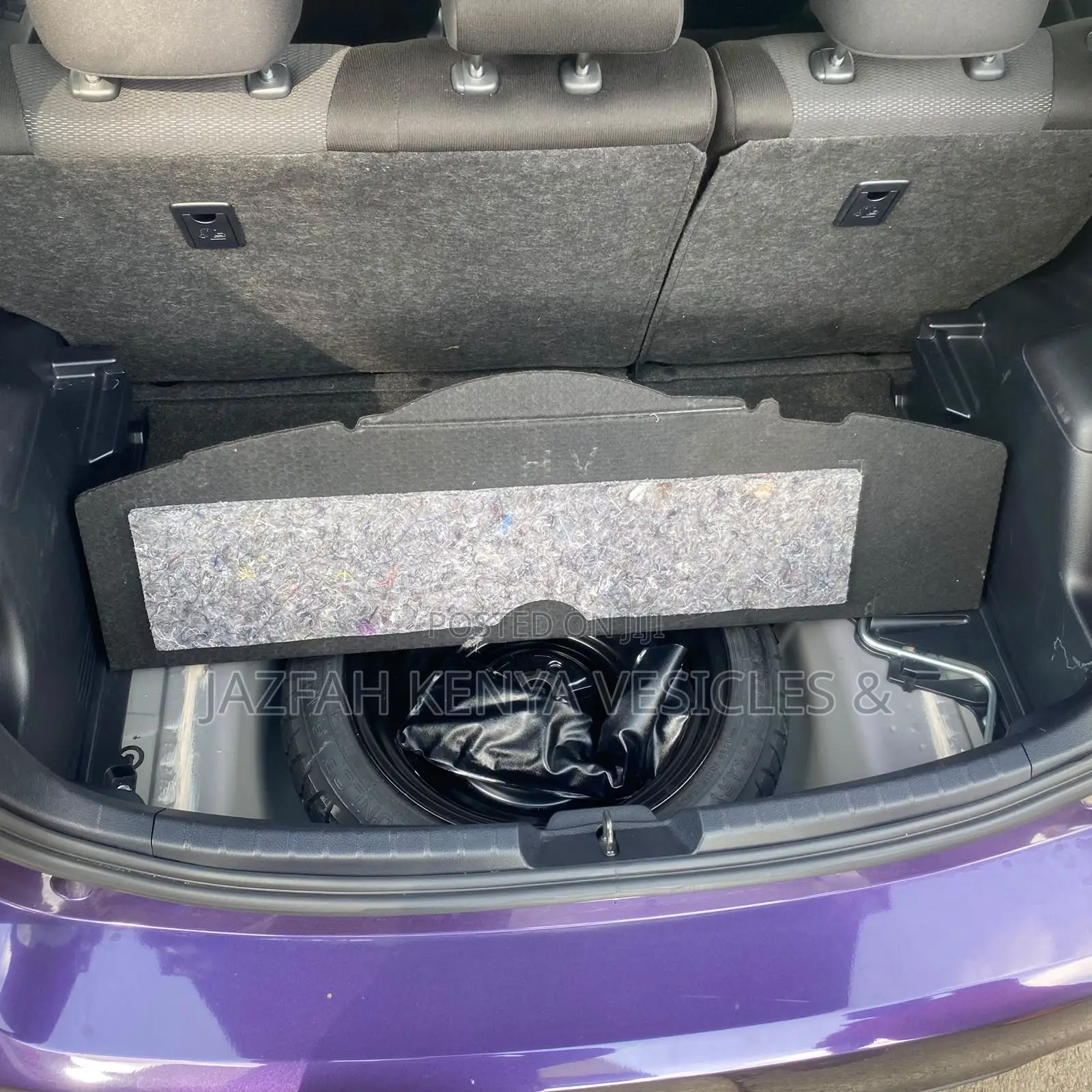Toyota Vitz 1.5 FWD Hybrid 5dr 2019 Purple