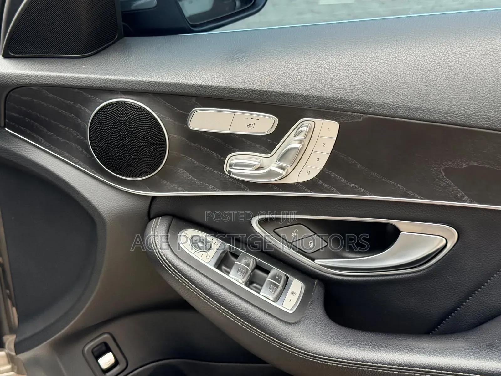 Mercedes-Benz C200 2019 Gray