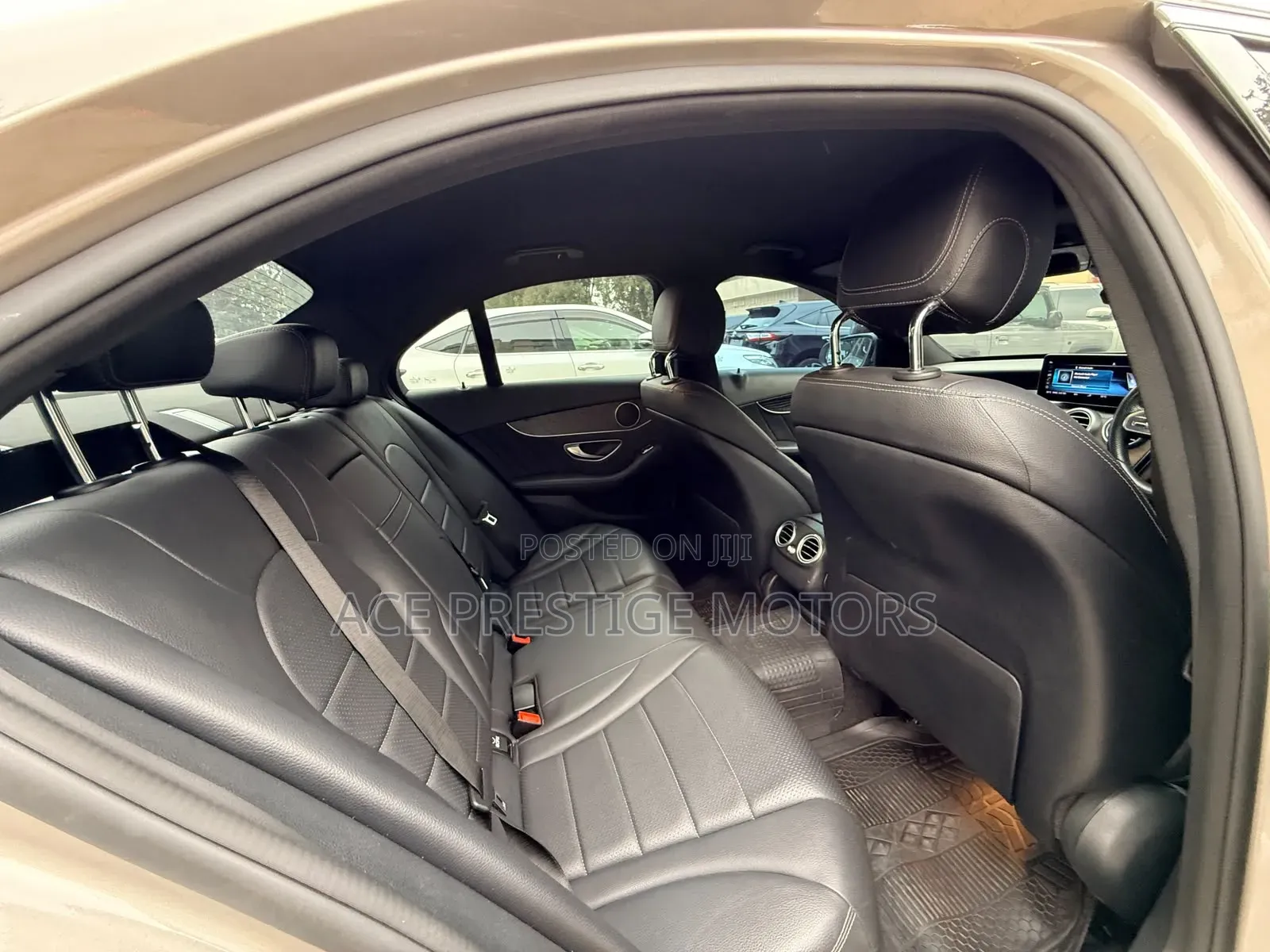 Mercedes-Benz C200 2019 Gray
