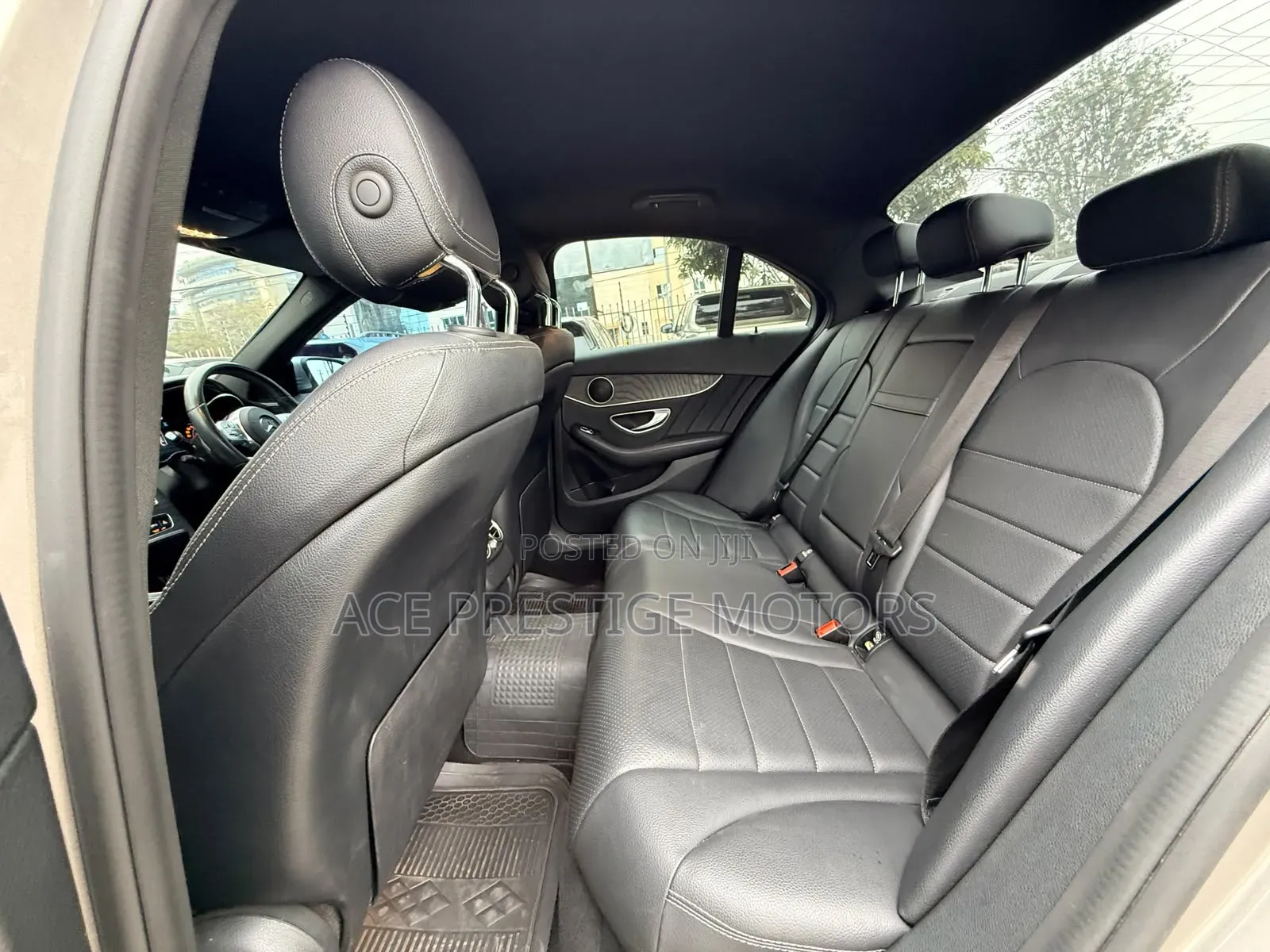 Mercedes-Benz C200 2019 Gray