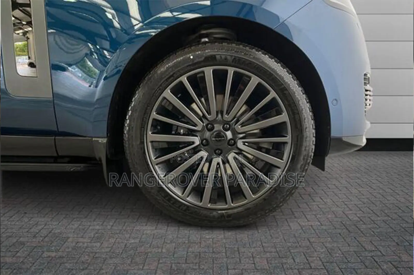 New Land Rover Range Rover P615 SV LWB 2026
