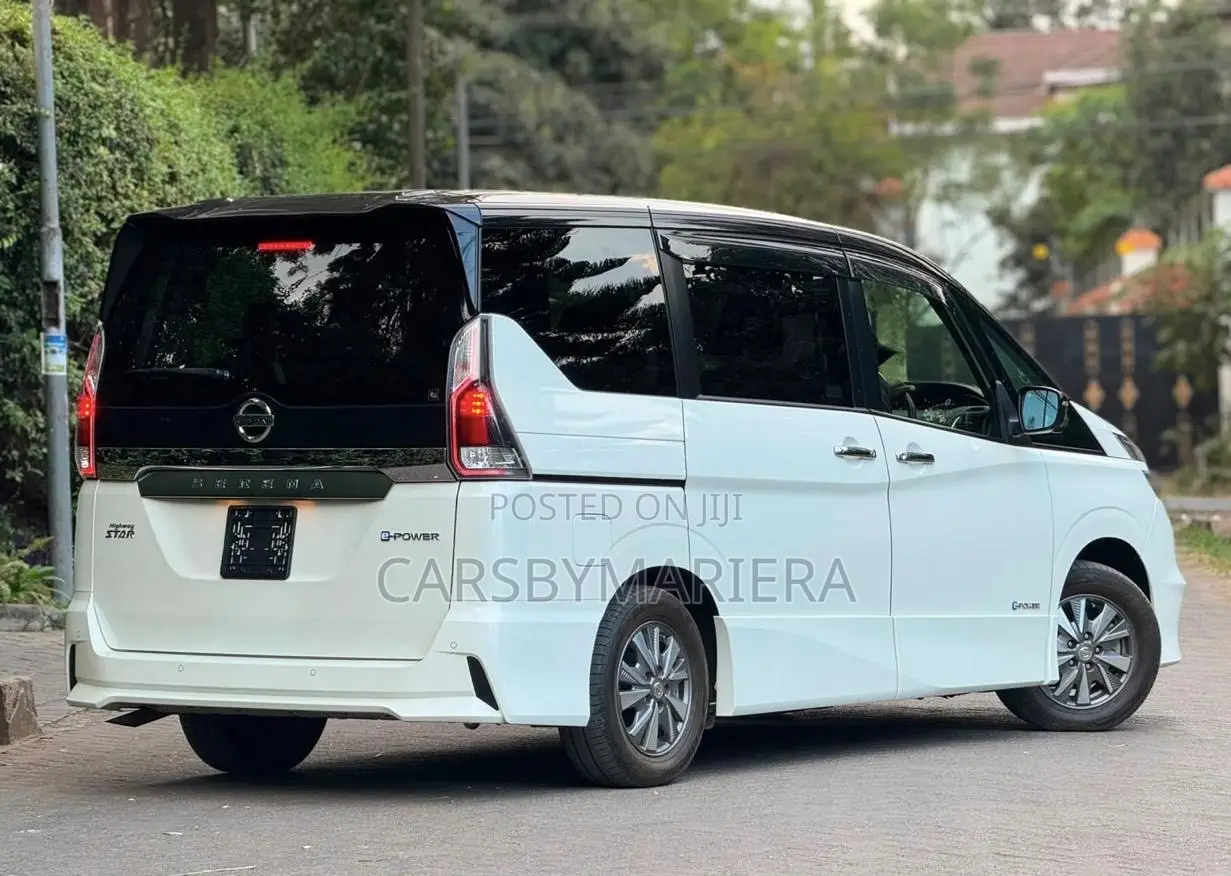 Nissan Serena 2019 White
