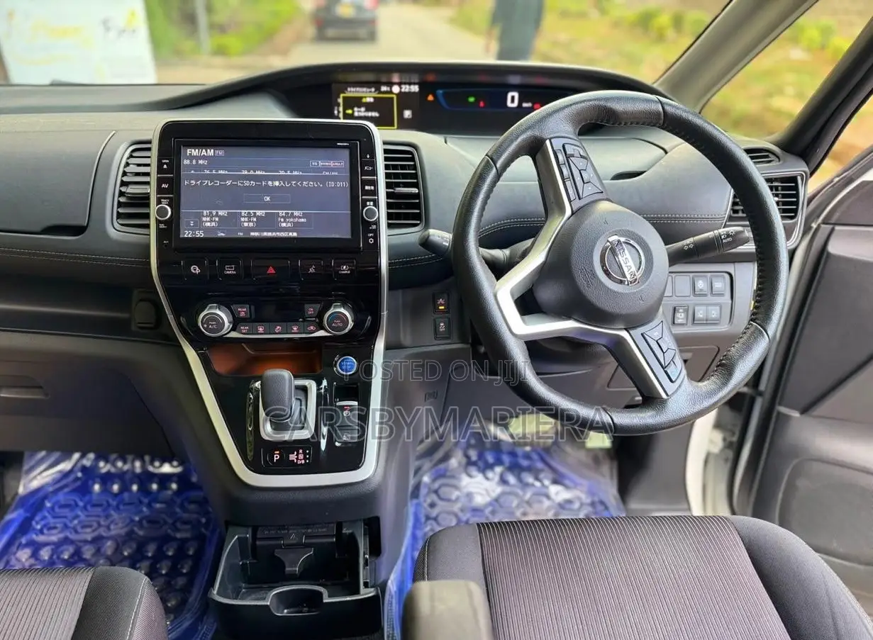 Nissan Serena 2019 White