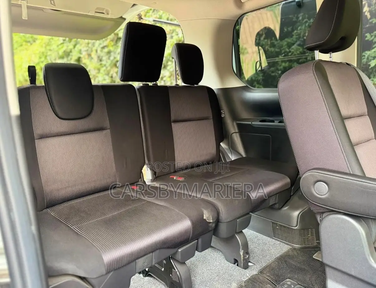 Nissan Serena 2019 White