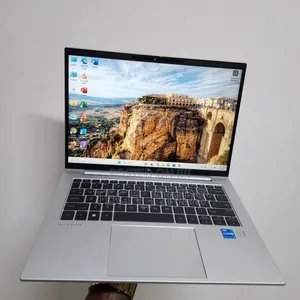Laptop HP EliteBook 840 G9 16GB Intel Core i5 SSD 256GB