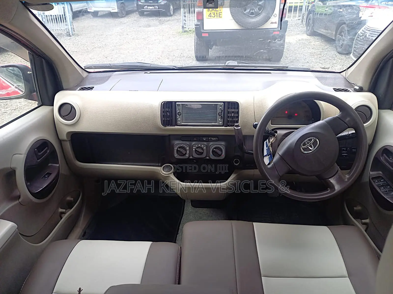 Toyota Passo 1.0 FWD 2015 Red