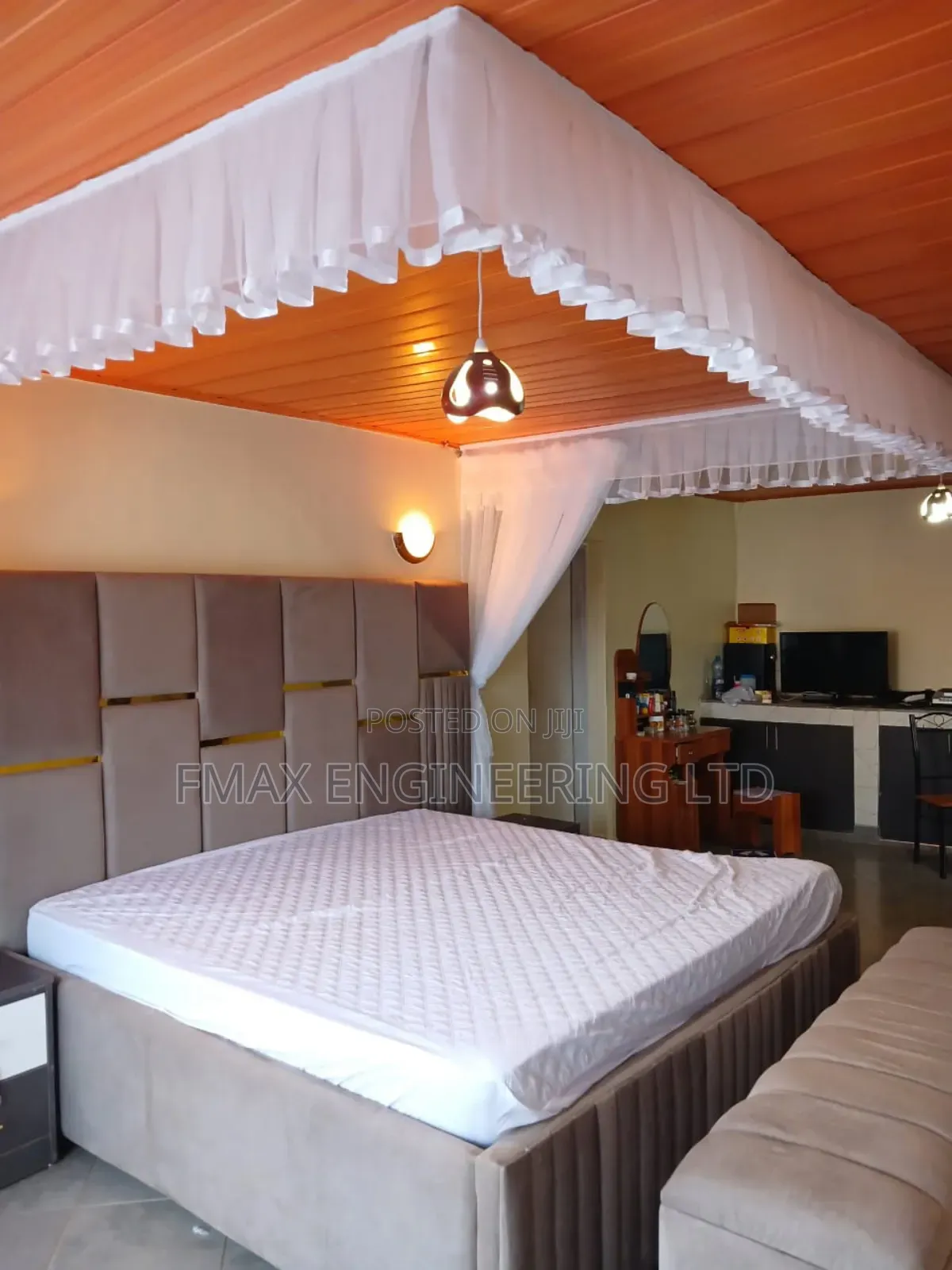 Modern Mosquito Bedroom Ceiling Net Installation