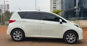 Toyota Ractis 2012 White