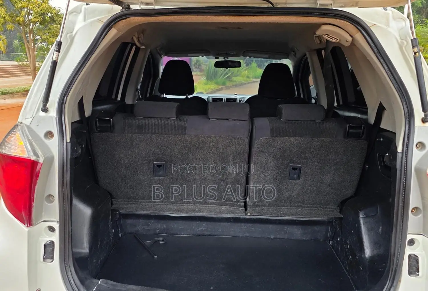 Toyota Ractis 2012 White