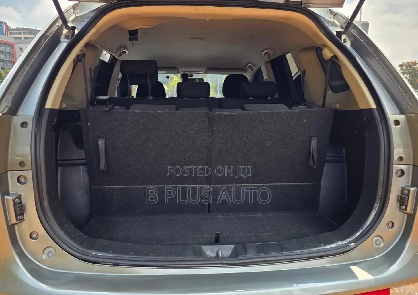 Mitsubishi Outlander 2012 Gray