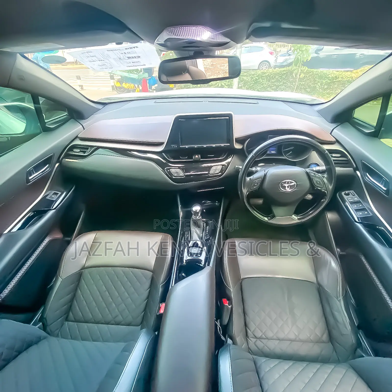 Toyota C-HR XLE Prermium FWD (2.0L 4cyl 2AM) 2018 White