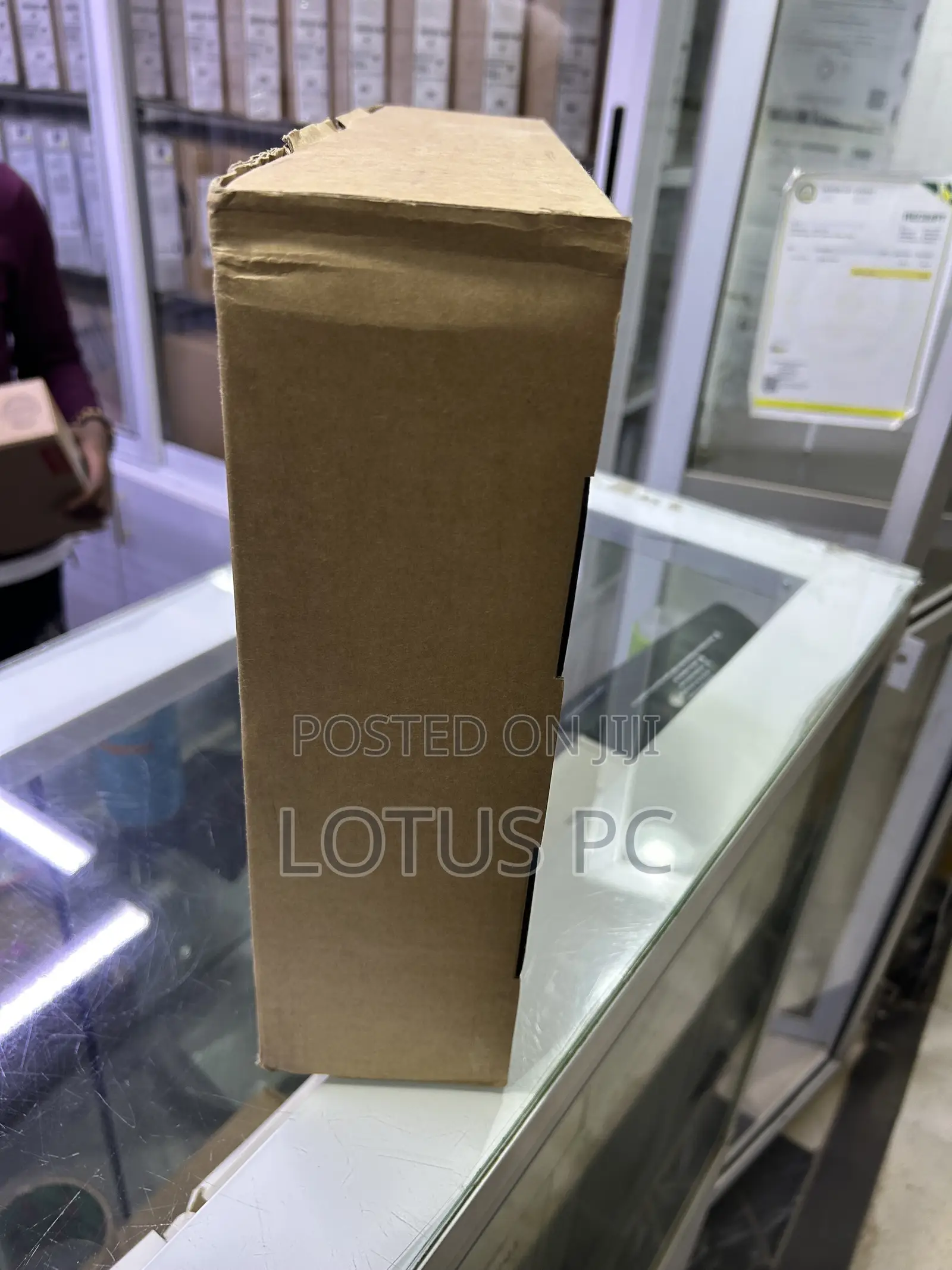New Laptop Apple MacBook Pro 2024 M4 24GB Apple M4 SSD 512GB